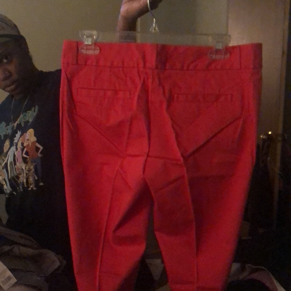 Red pants - Picture 5 of 8